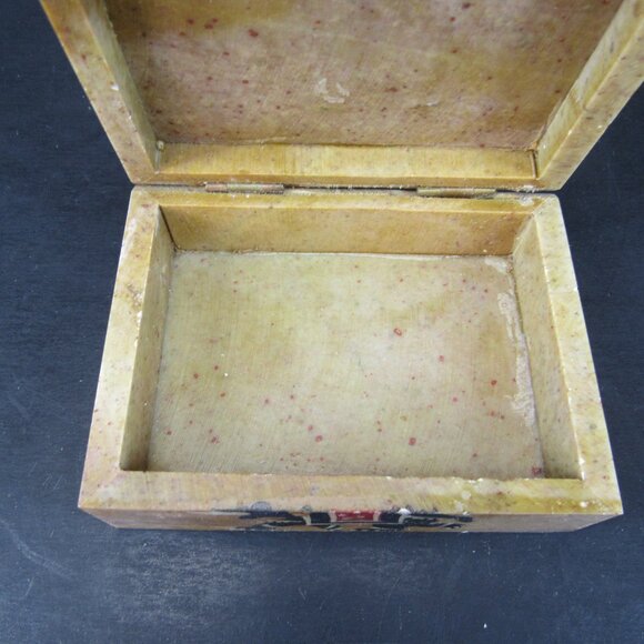 Soapstone Hand Painted Elephant Trinket Jewelry Box Made in India - Picture 8 of 9
